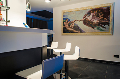 Malta Luxury Penthouse with bar for rent